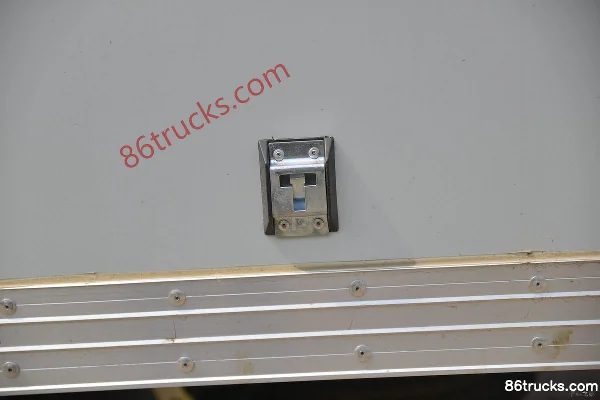 Kama Ruihang X1 1.6L 122hp 4X2(6 wheels) Gasoline 2.87m Double Row Wing Opening Box Mini Truck Body (3) | 86Trucks