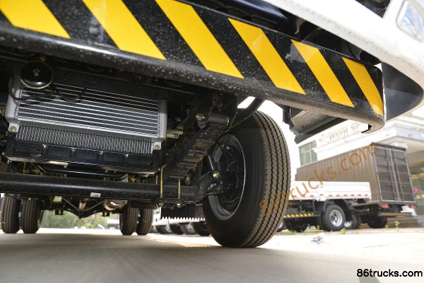 Kama K6 Fulai Card 102 hp 4X2(6 wheels) 4.04m Single Row Flatbed Light Truck Chassis (3) | 86Trucks