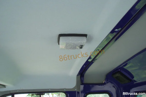 Dongfeng série 153 260 ch 6X4(10 roues) camion plateau (marque Jiangte) Cabine (3) | 86Trucks