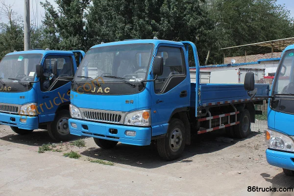 JAC Shuailing 109 ch 4X2(6 roues) Camion léger plateau 4,2 m à cabine simple (version standard) Extérieur (2) | 86Trucks