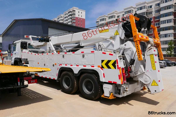 Sinotruk HOWO-7 380 hp 8X4(12 wheels) Wrecker (Beizhongdian Brand) Exterior (3) | 86Trucks