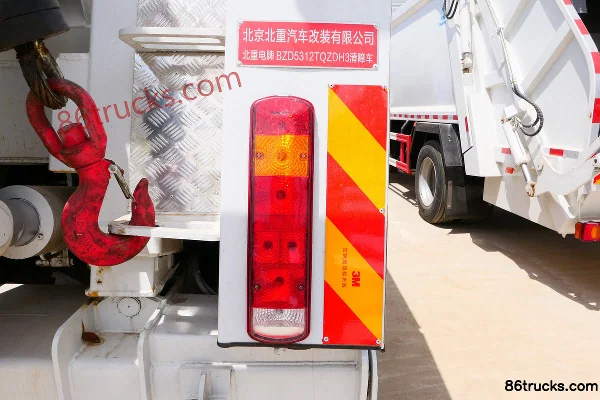 Sinotruk HOWO-7 380 hp 8X4(12 wheels) Wrecker (Beizhongdian Brand) Body (3) | 86Trucks