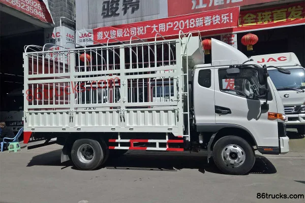JAC Junling V5 116 hp 4X2(6 wheels) 3.85m half-row cage van light truck Exterior (3) | 86Trucks