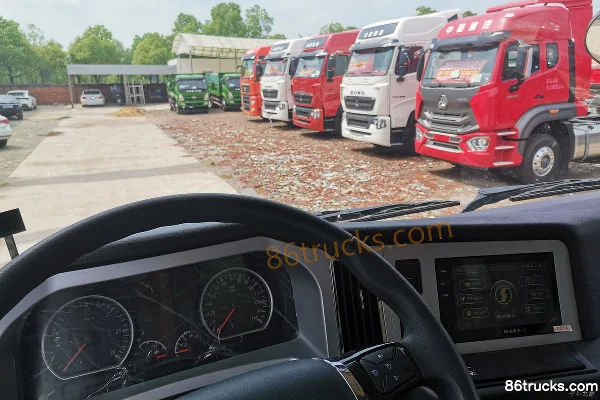 SHACMAN Delong L3000 Flagship Edition 245 ch 4X2(6 roues) Camion frigorifique 8,6 m Cabine (1) | 86Trucks