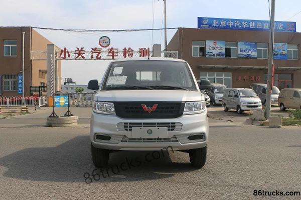 Wuling Rongguang New Card 1.8L 125 hp 4X2(6 wheels) Gasoline 2.45m Double Row Flatbed Micro Truck (China VI) Exterior (2) | 86Trucks
