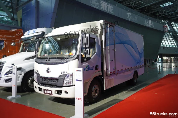 Dongfeng Liuqi Chenglong L3 9.4T 4X2(6 wheels) single-row hydrogen fuel cell electric van cargo truck Exterior (3) | 86Trucks