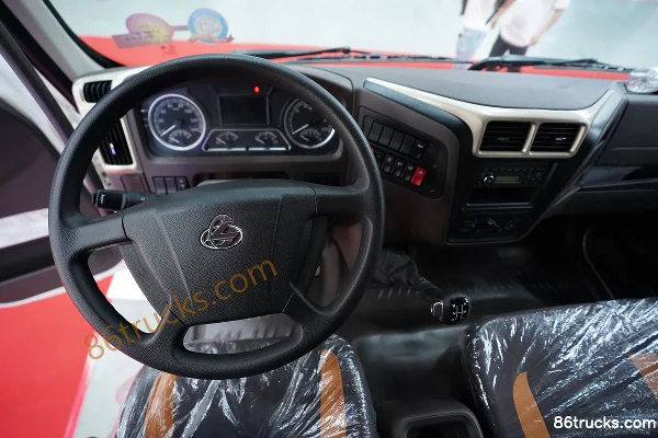 Dongfeng Liuqi Chenglong L3 9.4T 4X2(6 wheels) single-row hydrogen fuel cell electric van cargo truck Interior (3) | 86Trucks