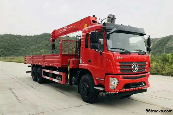 Dongfeng Changxing D3 240 hp 6X4(10 wheels) 8.3m Truck-Mounted Crane Exterior