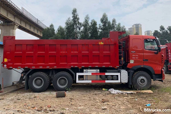 Sinotruk HOWO T7H poids lourd 540 ch 6X4(10 roues) camion benne 6 m Extérieur (2) | 86Trucks