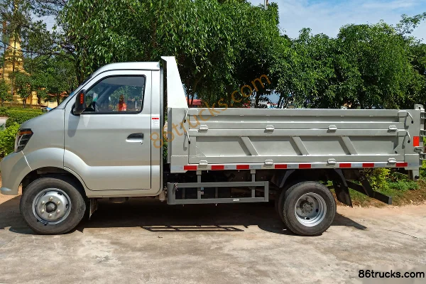 Sinotruk Youshi Heavy-Duty 88hp 4X2(6 wheels) 3.1m dump truck Exterior (2) | 86Trucks