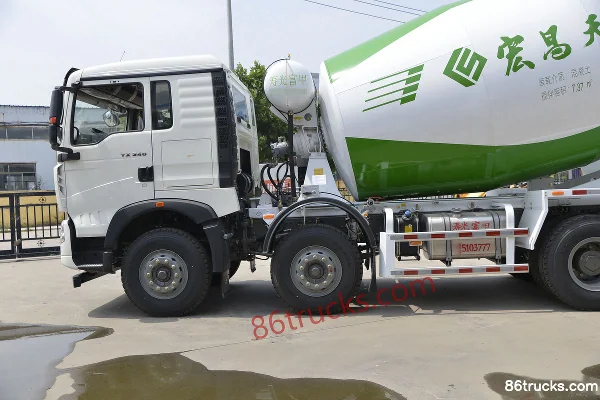 Sinotruk HOWO TX6 340 ch 8X4(12 roues) 7,37 m³ camion malaxeur (marque Hongchang Tianma) Carrosserie (1) | 86Trucks