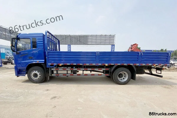 SHACMAN Delong N3000 Composite 220hp 4X2(6 wheels) 6.75m High Roof Flatbed Cargo Truck Body (1) | 86Trucks