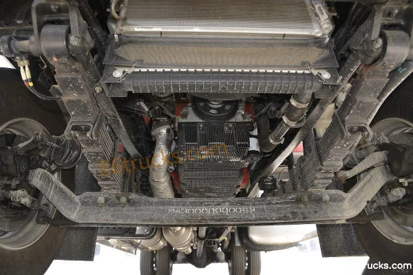 Foton Auman R-Series 220 hp 4X2(6 wheels) 6.8m stake truck (high roof) Chassis (1) | 86Trucks