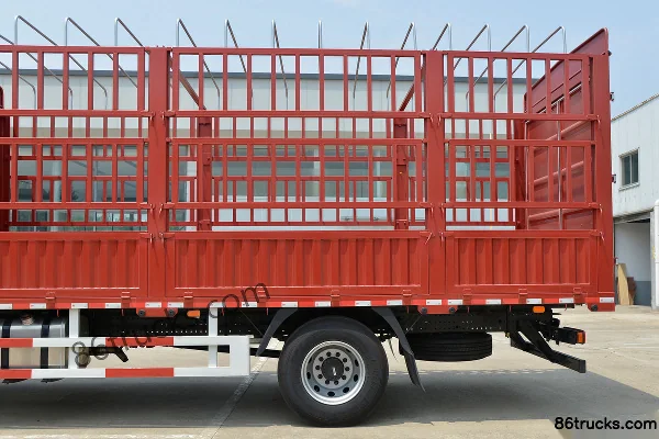 Foton Auman R-Series 220 hp 4X2(6 wheels) 6.8m stake truck (high roof) Body (2) | 86Trucks