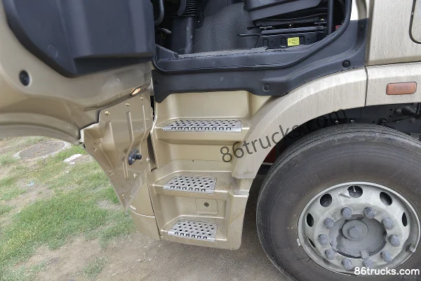Union Truck U⁺550 Camion lourd Édition Technologie Avancée 550 ch 6X4(10 roues) Tracteur routier Cabine (3) | 86Trucks