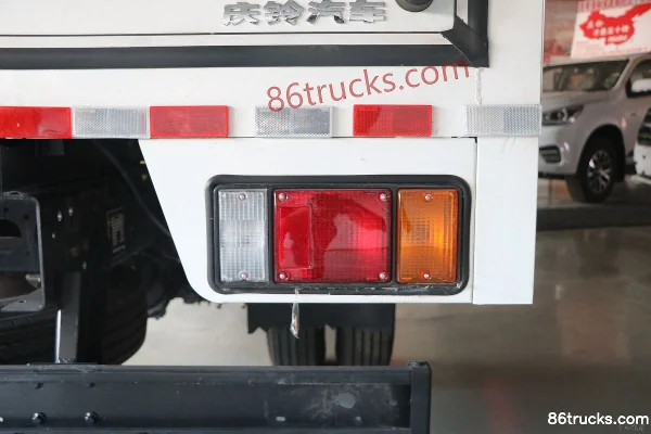Qingling Isuzu M600 120 hp 4X2(6 wheels) 4.17m Single Row Van Light Truck (China VI) Body (3) | 86Trucks