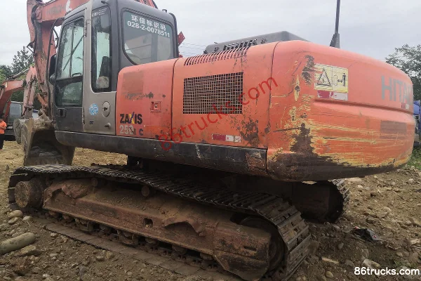 Hitachi ZX240-3 Medium Excavator Exterior (3) | 86Trucks