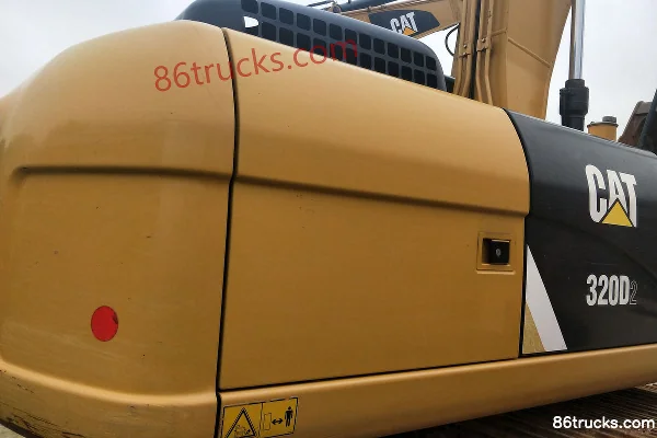 Caterpillar 320D Hydraulic Excavator Exterior (3) | 86Trucks