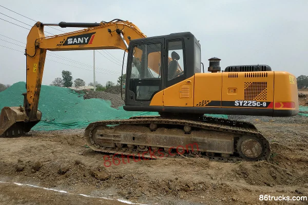 SANY SY225C Crawler Excavator Exterior (2) | 86Trucks