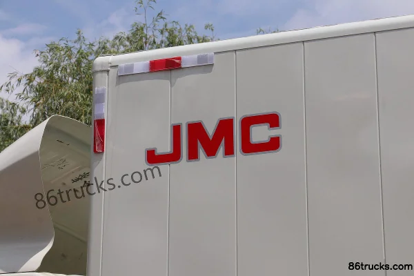 JMC Kaiyun Blue Whale Standard Edition 152hp 4X2(6 wheels) 4.08m single-row van light truck (China VI) Body (2) | 86Trucks