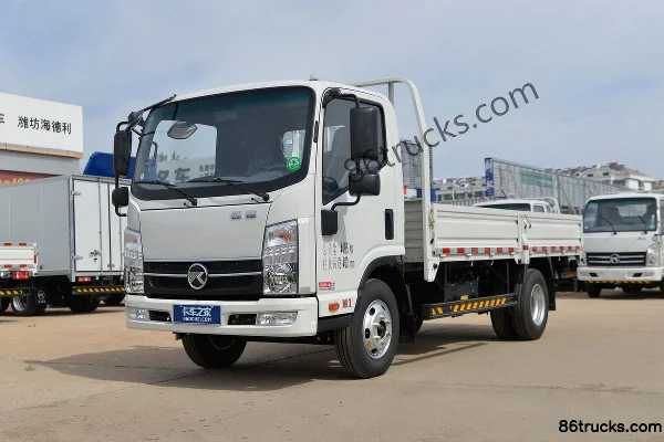 Kama Kaijie M1 110 hp 4X2(6 wheels) 4.16m Single Row Flatbed Light Truck Exterior (3) | 86Trucks