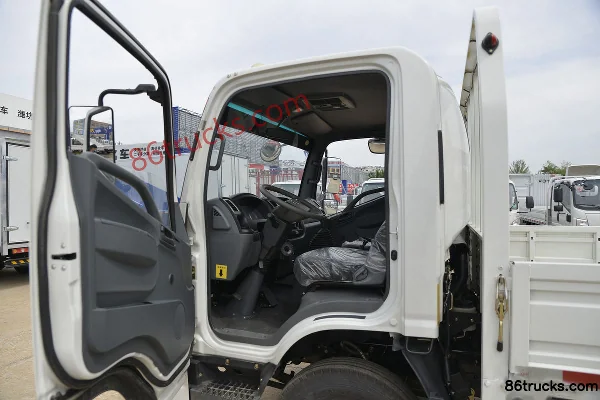 Kama Kaijie M6 129 hp 4X2(6 wheels) 4.2m single-row flatbed light truck (1089 rear axle) Cab (1) | 86Trucks