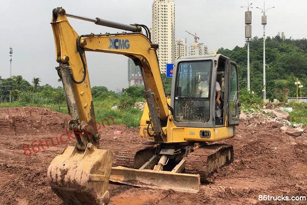 XCMG XE65D excavatrice sur chenilles Extérieur (3) | 86Trucks