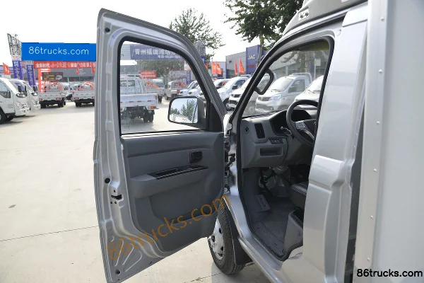 Foton Xiangling V2 1.6L 122 hp 4X2(6 roues) Gasoline 2.53m double-row van mini truck Cabine (1) | 86Trucks