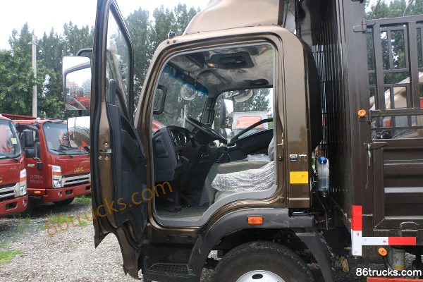 Sinotruk HOWO Tongshuai 190 ch 4X2(6 roues) camion léger à ridelles 4,15 m cabine simple (1) | 86Trucks