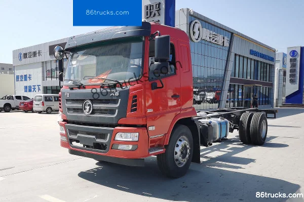 SHACMAN Commercial Vehicle Xuande X6 Medium Truck 220 hp 4X2(6 wheels) 6.75m Van Cargo Truck Exterior (3) | 86Trucks