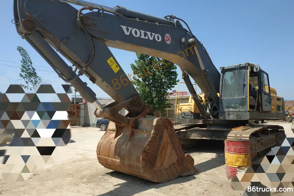 Volvo EC480DL Crawler Excavator Exterior (2) | 86Trucks