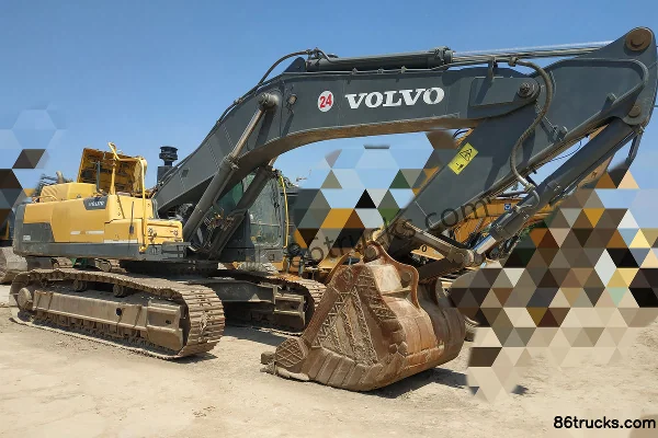 Volvo EC480DL Crawler Excavator Exterior