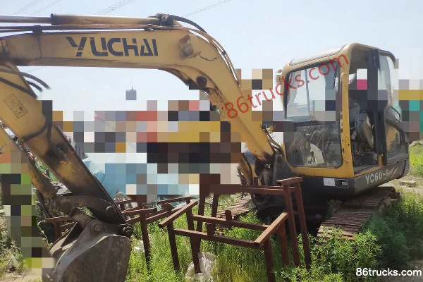 Yuchai YC60-8 Crawler Excavator Exterior (2) | 86Trucks