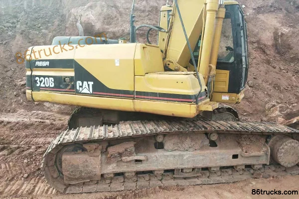 Caterpillar 320B Crawler Excavator Exterior (2) | 86Trucks