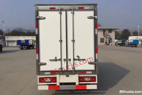 Karry Green Card 116 hp 4X2(6 wheels) 2.84m Refrigerated Truck (China VI) (Chengliwei Brand) Exterior (3) | 86Trucks