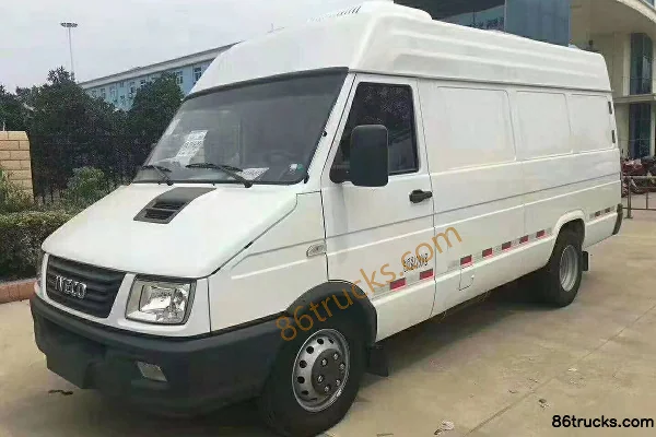 Chengliwei Chengliwei NAVECO chassis Refrigerated Truck