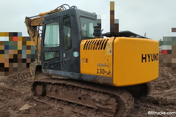 Hyundai Heavy Industries R110-7 Crawler Excavator Exterior (3) | 86Trucks