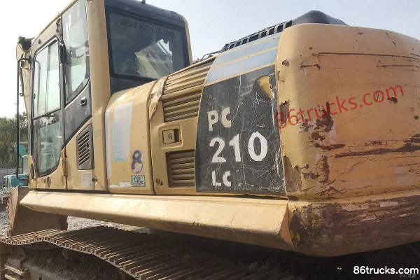 KOMATSU PC210-8 excavatrice sur chenilles Extérieur (3) | 86Trucks