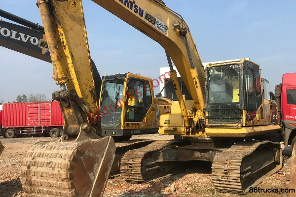 KOMATSU PC210-8 excavatrice sur chenilles Extérieur (2) | 86Trucks
