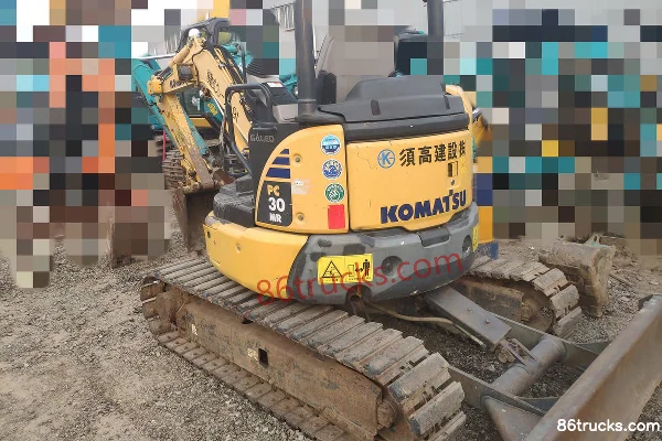 KOMATSU PC30MR-3 Crawler Excavator Exterior (3) | 86Trucks