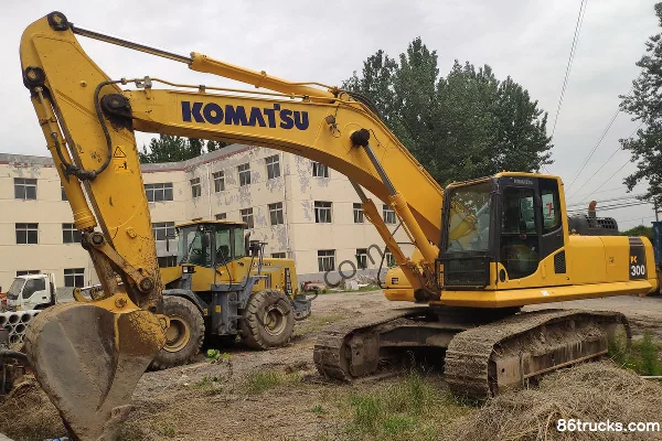 KOMATSU PC300-8M0 excavatrice sur chenilles Extérieur (2) | 86Trucks