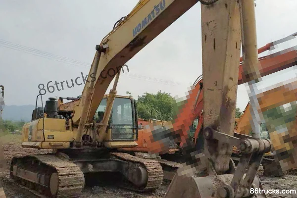 KOMATSU PC450-7 Crawler Excavator Exterior (2) | 86Trucks