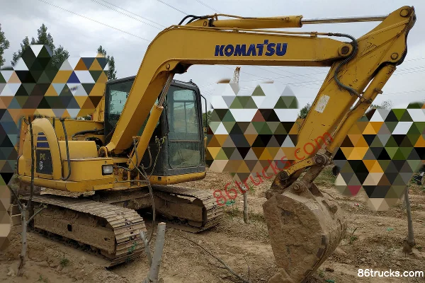 KOMATSU PC60-7 Crawler Excavator Exterior