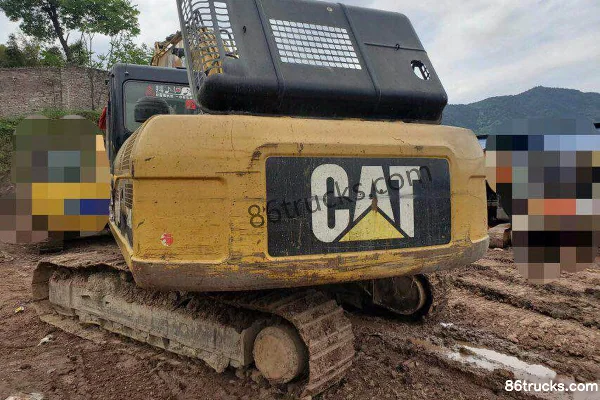 Caterpillar 324D Crawler Excavator Exterior (3) | 86Trucks