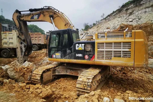 Caterpillar 349D2 Crawler Excavator Exterior (2) | 86Trucks