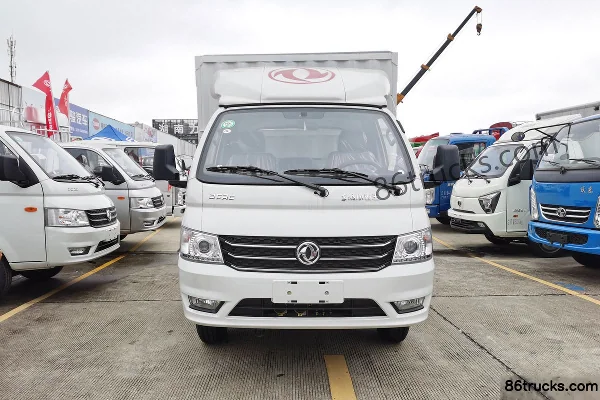 Dongfeng Xiaobawang W17 102 ch 4X2(6 roues) camion fourgon 3,51 m à cabine simple (voie large) Extérieur (2) | 86Trucks