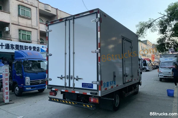 Kama Kaijie M1 130 ch 4X2(6 roues) 4.1 m camion frigorifique Extérieur (3) | 86Trucks