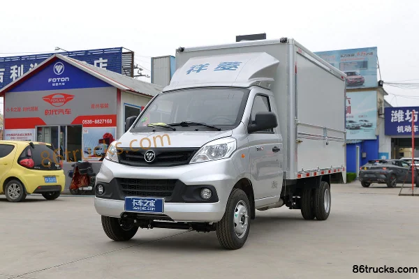 Foton Xiangling V2 1.6L 122 hp 4X2(6 wheels) Gasoline 3.3m Single Row Wing Opening Van Light Truck (China VI) Exterior (3) | 86Trucks