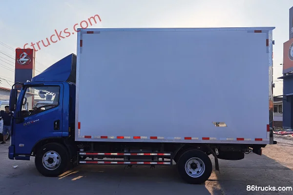 Yuejin Surpass C500 170 ch 4X2(6 roues) camion frigorifique 4,09 m Extérieur (2) | 86Trucks