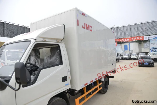 JMC Shunda Small Truck 116hp 4X2(6 wheels) 3.7m Single Row Van Light Truck Body (1) | 86Trucks